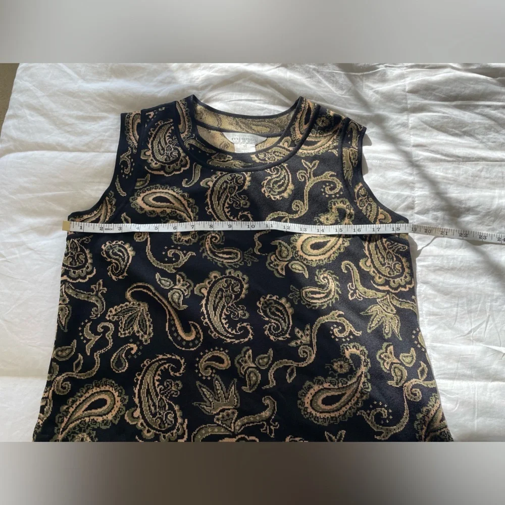 Exclusively Misook Black Sleeveless Paisley Knit Top – Size M - Picture 7 of 7